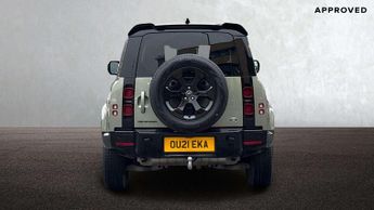 Land Rover Defender X-Dynamic SE