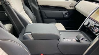 Land Rover Discovery R-Dynamic HSE