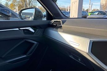 Audi Q3 S Line