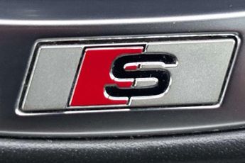 Audi Q3 Black Edition