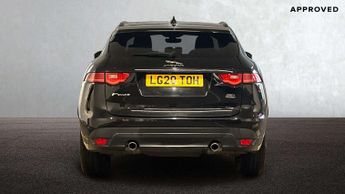 Jaguar F-PACE Chequered Flag