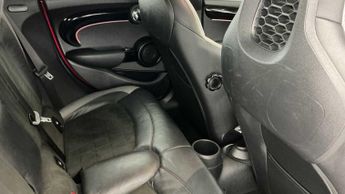 MINI Hatchback Cooper Sport