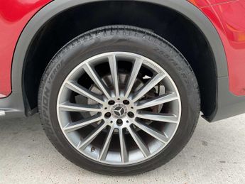 Mercedes-Benz GLC AMG Line