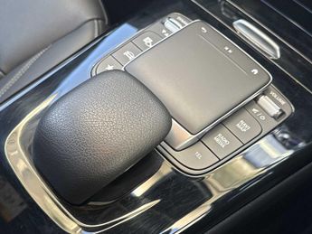 Mercedes-Benz Cla AMG Line