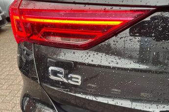 Audi Q3 S Line