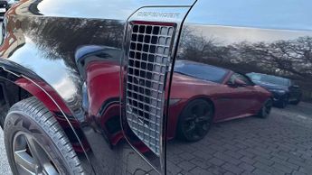 Land Rover Defender X-Dynamic SE