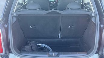 MINI Hatchback Cooper S Level 1