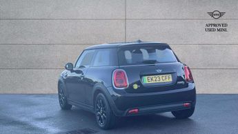 MINI Hatchback Cooper S Level 1