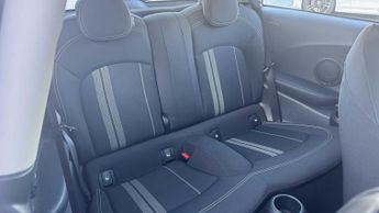 MINI Hatchback Cooper S Level 1