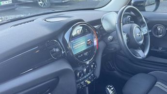 MINI Hatchback Cooper S Level 1