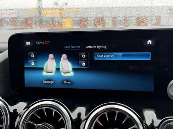 Mercedes-Benz EQA AMG Line