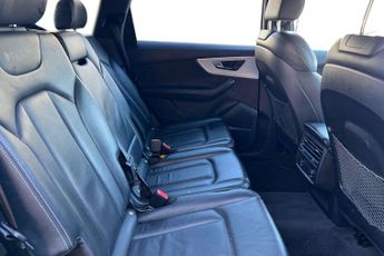 Audi Q7 S Line