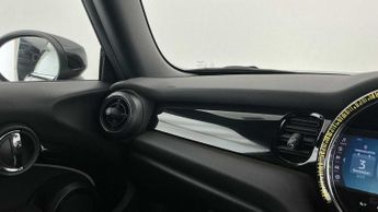 MINI Hatchback Cooper S Level 2