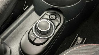 MINI Hatchback Cooper Classic