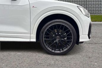 Audi Q2 Black Edition