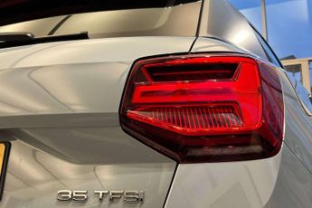Audi Q2 S Line
