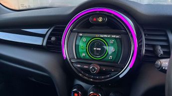 MINI Hatchback Cooper S Level 2