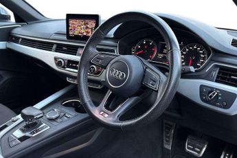 Audi A4 S Line