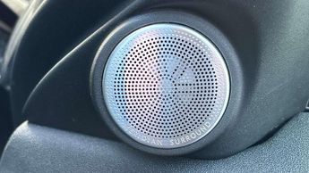 Land Rover Range Rover Evoque R-Dynamic HSE