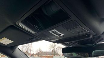 Land Rover Range Rover Evoque R-Dynamic SE