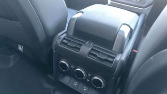 Land Rover Defender XS Edition