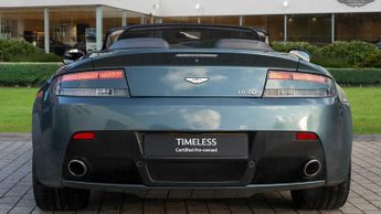 Aston Martin Vantage 