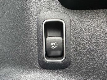 Mercedes-Benz EQB AMG Line Executive