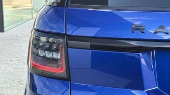Land Rover Range Rover Sport SVR