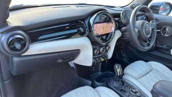 MINI Hatchback Cooper S Level 3