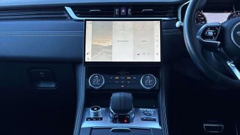 Jaguar F-PACE R-Dynamic Black