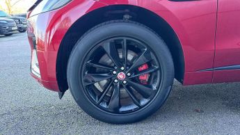 Jaguar F-PACE R-Dynamic Black
