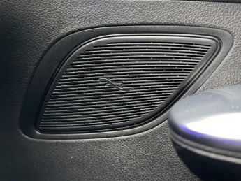 Mercedes-Benz EQE AMG Line