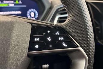 Audi Q4 Black Edition