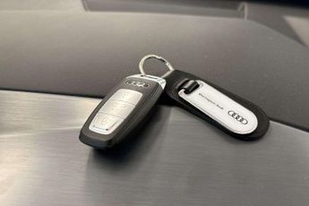 Audi Q4 Black Edition