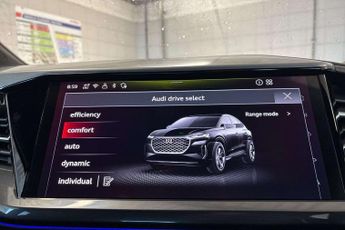 Audi Q4 Black Edition