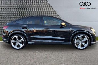 Audi Q4 Black Edition