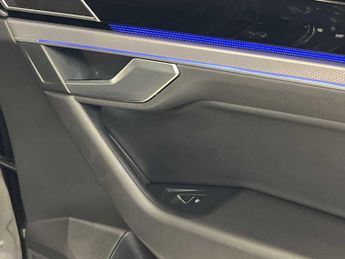 Volkswagen Touareg Black Edition