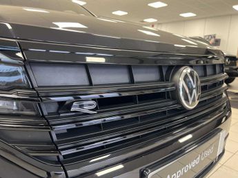 Volkswagen Touareg Black Edition