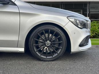 Mercedes-Benz Cla AMG Line Night Edition Plus