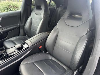 Mercedes-Benz Cla AMG Line