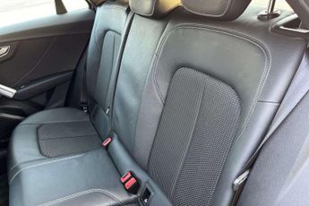 Audi Q2 S Line