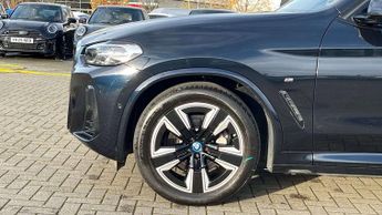 BMW Ix3 M Sport