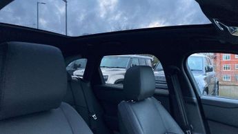 Land Rover Range Rover Velar Dynamic SE