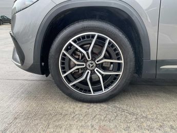 Mercedes-Benz EQA AMG Line