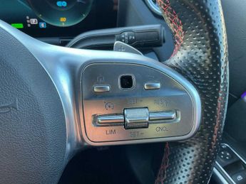 Mercedes-Benz EQA AMG Line