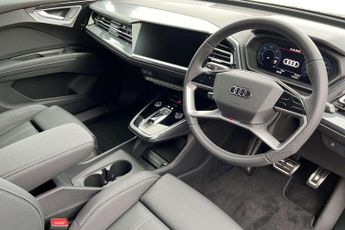 Audi Q4 S Line