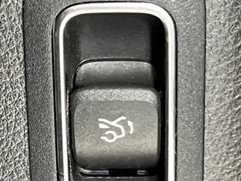 Mercedes-Benz Cla AMG Line