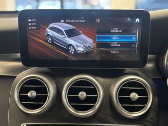 Mercedes-Benz GLC AMG Line