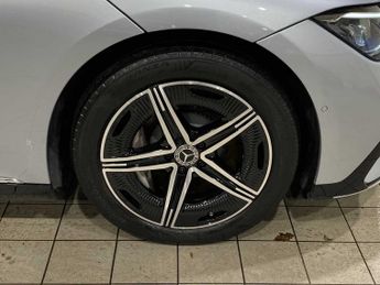 Mercedes-Benz EQE AMG Line