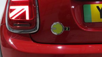 MINI Hatchback Cooper S Level 2